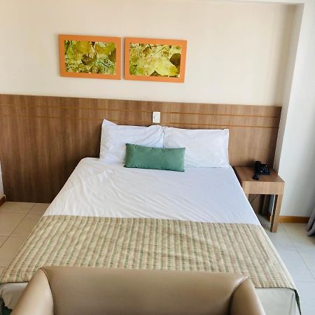 Flat Hotel Saint Moritz Brasília Exteriör bild
